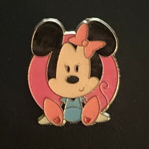 Disney Pink and Black Character Pin Minnie Mouse